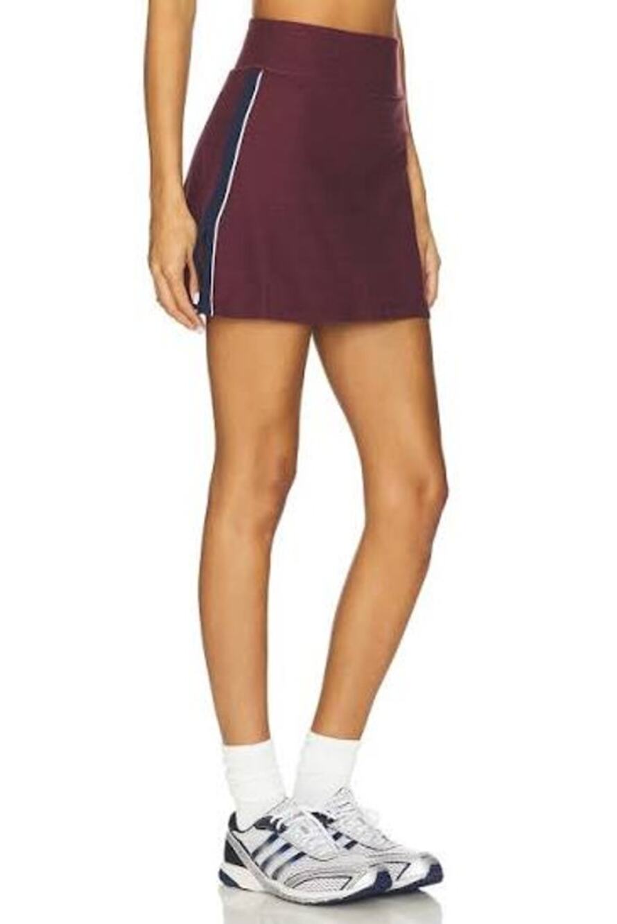 Beyond Yoga Burgundy Navy MEDIUM Spacedye Ready Skirt EUC